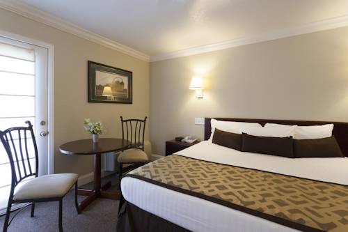Imagen de la habitación del Hotel Reagan Resorts Inn. Foto 2