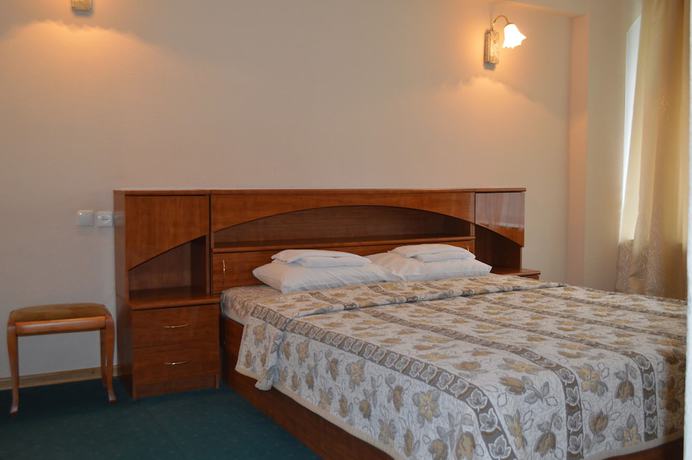 Imagen de la habitación del Hotel Reakomp. Foto 9