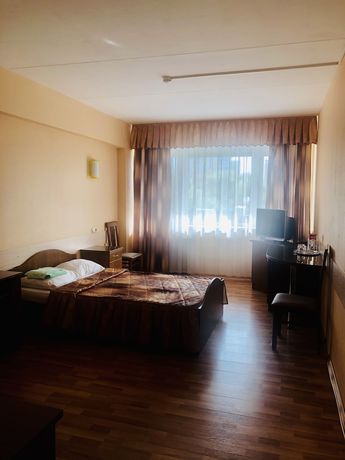Imagen de la habitación del Hotel Reakomp. Foto 16