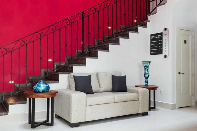 Imagen general del Hotel Real 1900. Foto 2