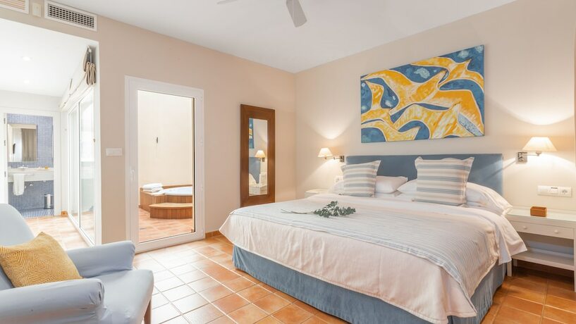 Imagen de la habitación del Hotel Real Agua Amarga La Joya - Adults Only. Foto 14