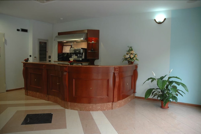 Imagen de los interiores del Hotel Real Asturias. Foto 18