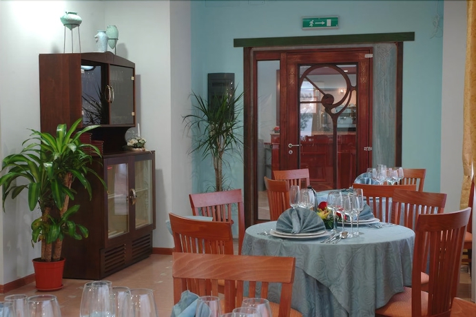 Imagen del bar/restaurante del Hotel Real Asturias. Foto 7