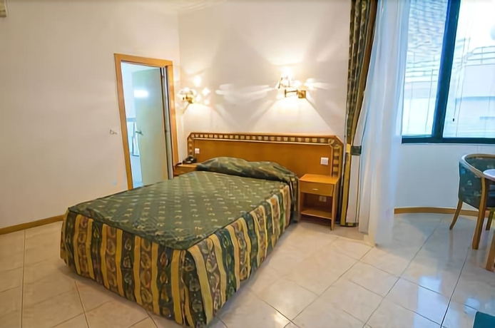 Imagen de la habitación del Hotel Real Caparica. Foto 7