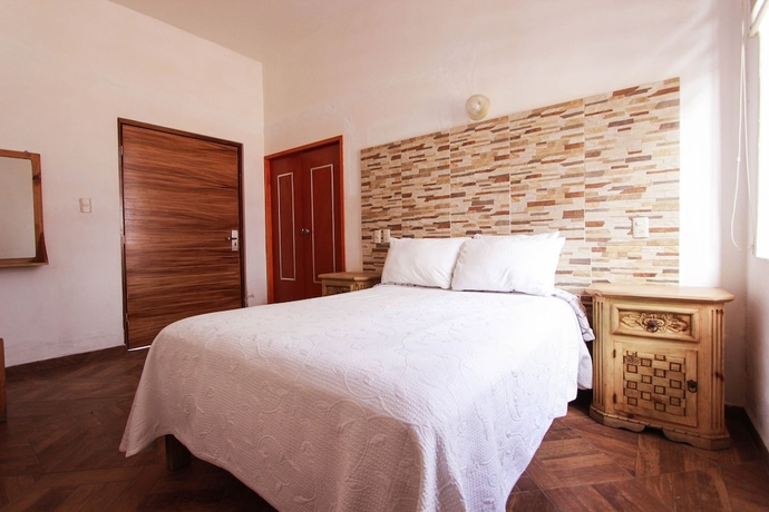 Imagen de la habitación del Hotel Real Carretero. Foto 3