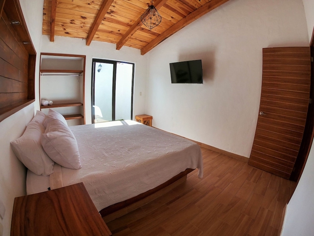 Imagen de la habitación del Hotel Real Carretero. Foto 14