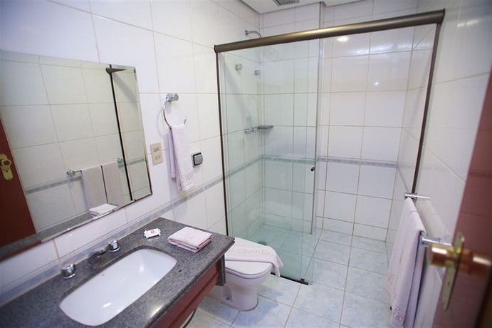 Imagen de la habitación del Hotel Real Castilha. Foto 9