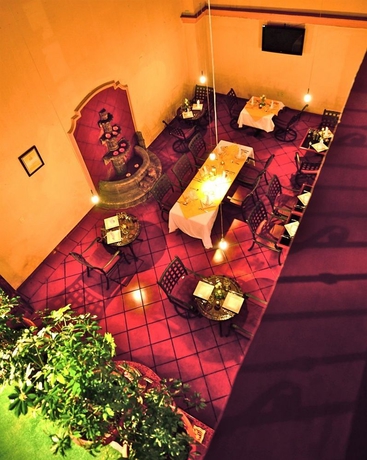 Imagen del bar/restaurante del Hotel Real Catedral. Foto 4