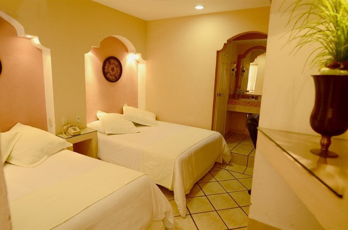 Imagen de la habitación del Hotel Real Catedral. Foto 7