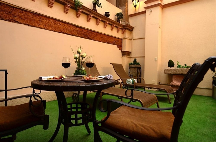 Imagen del bar/restaurante del Hotel Real Catedral. Foto 5