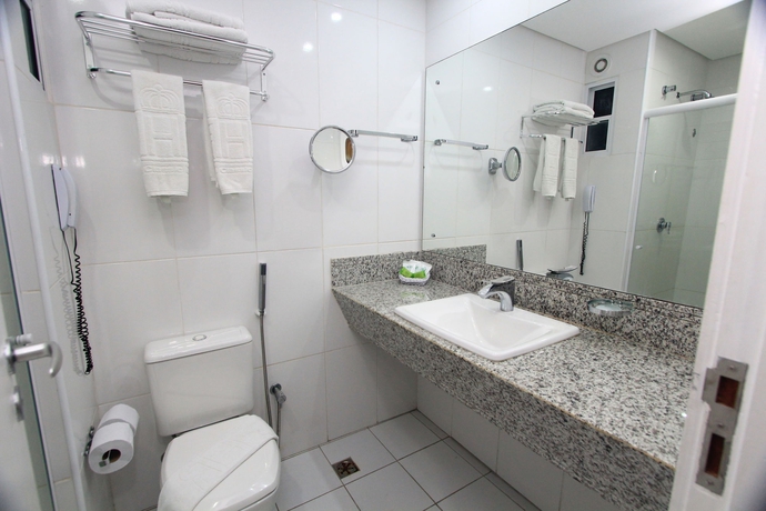 Imagen de la habitación del Hotel Real Classic. Foto 8