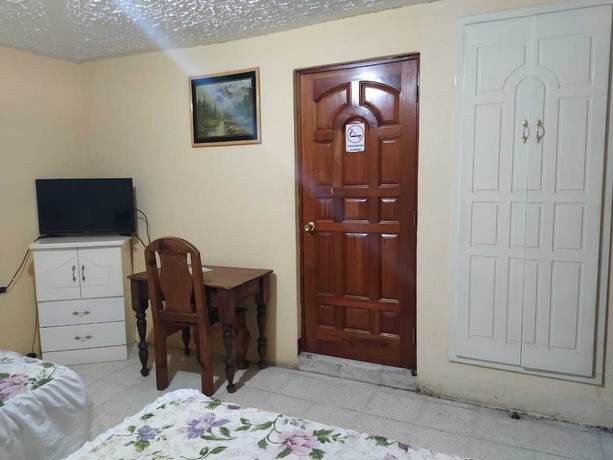Imagen de la habitación del Hotel Real Classic Inn. Foto 6