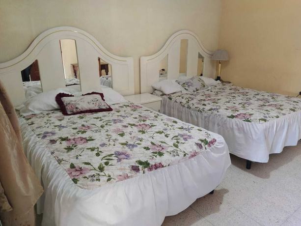 Imagen de la habitación del Hotel Real Classic Inn. Foto 10