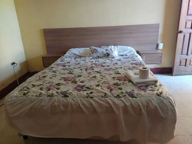 Imagen de la habitación del Hotel Real Classic Inn. Foto 17