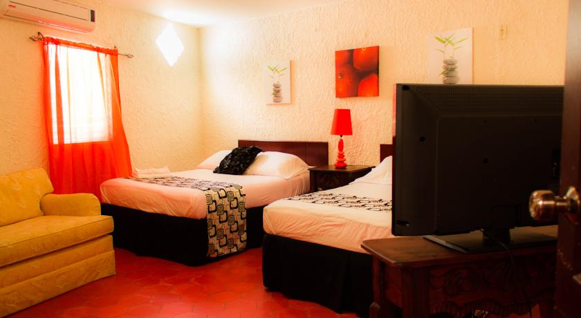 Imagen de la habitación del Hotel Real Colonial. Foto 5