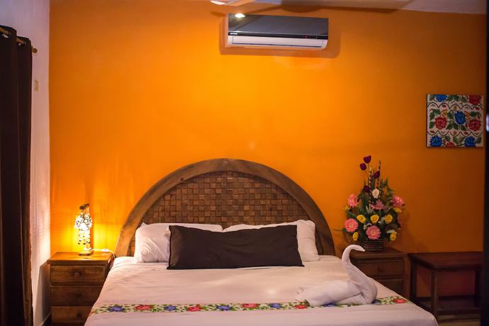 Imagen de la habitación del Hotel Real Colonial, Valladolid. Foto 7