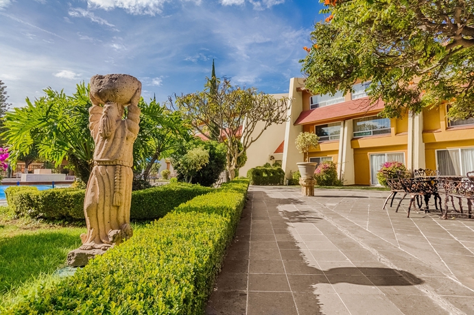 Imagen de los exteriores del Hotel Real De Minas Tradicional. Foto 13