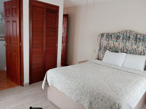 Imagen de la habitación del Hotel Real De San Diego. Foto 8