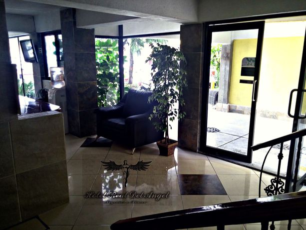 Imagen de la habitación del Hotel Real Del Angel. Foto 13