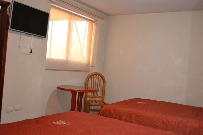Imagen de la habitación del Hotel Real Del Lago. Foto 3