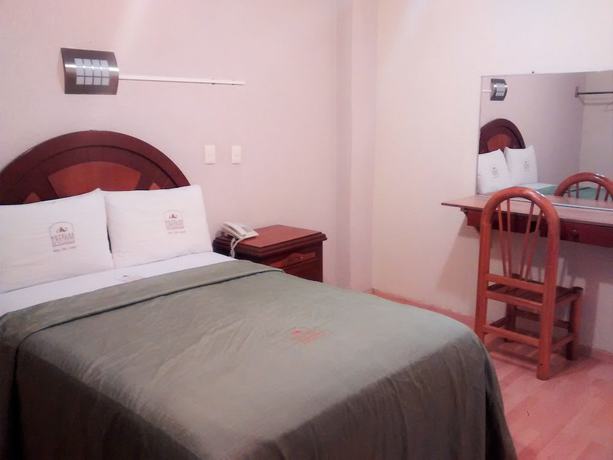 Imagen de la habitación del Hotel Real Del Lago. Foto 11