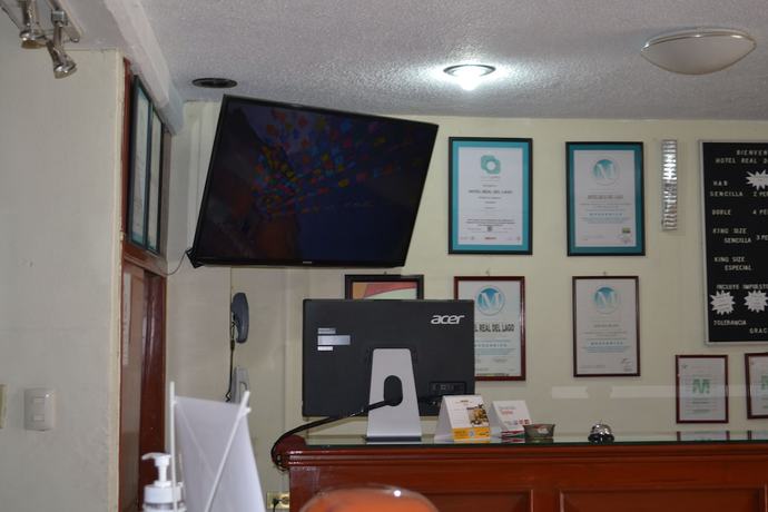Imagen de los interiores del Hotel Real Del Lago. Foto 19