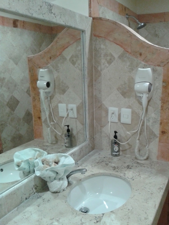 Imagen de la habitación del Hotel Real Del Mayab. Foto 19