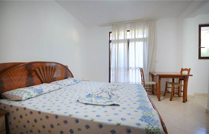 Imagen de la habitación del Hotel Real, Durres. Foto 4