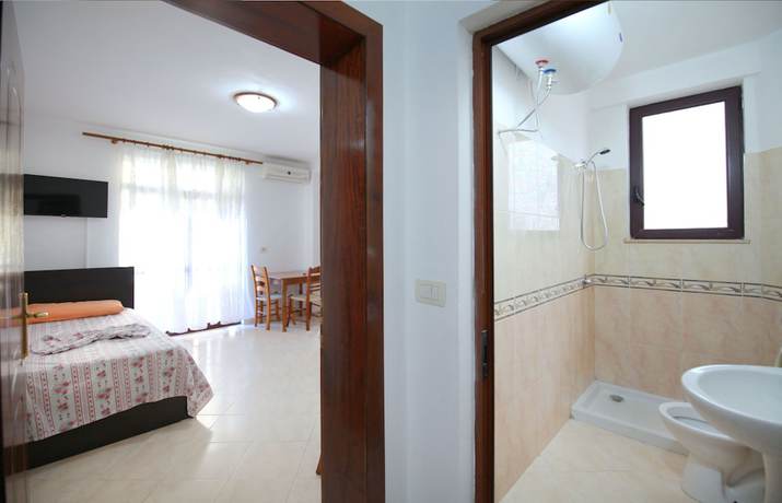 Imagen de la habitación del Hotel Real, Durres. Foto 8