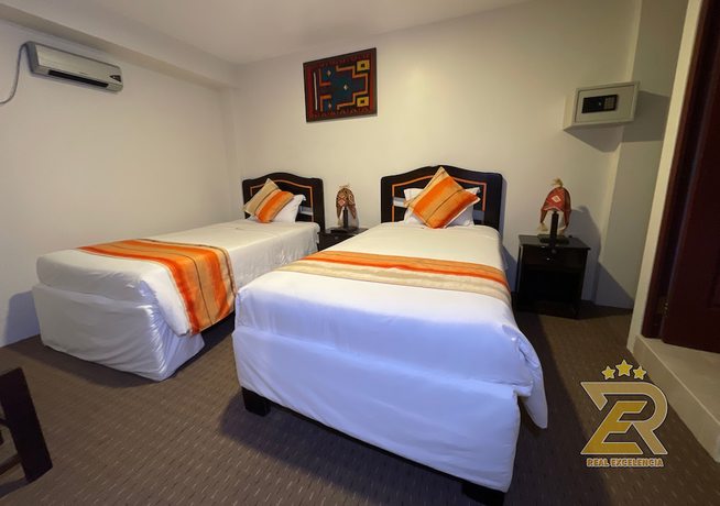 Imagen de la habitación del Hotel Real Excelencia. Foto 12