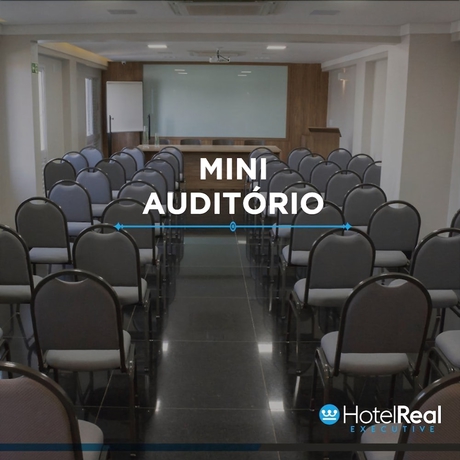 Imagen de los interiores del Hotel Real Executive. Foto 15