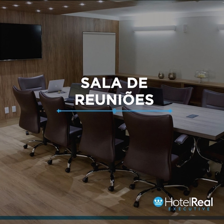 Imagen de los interiores del Hotel Real Executive. Foto 16