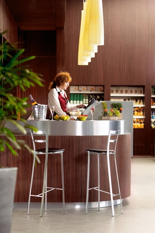 Imagen del bar/restaurante del Hotel Real Fini Baia Del Re. Foto 3