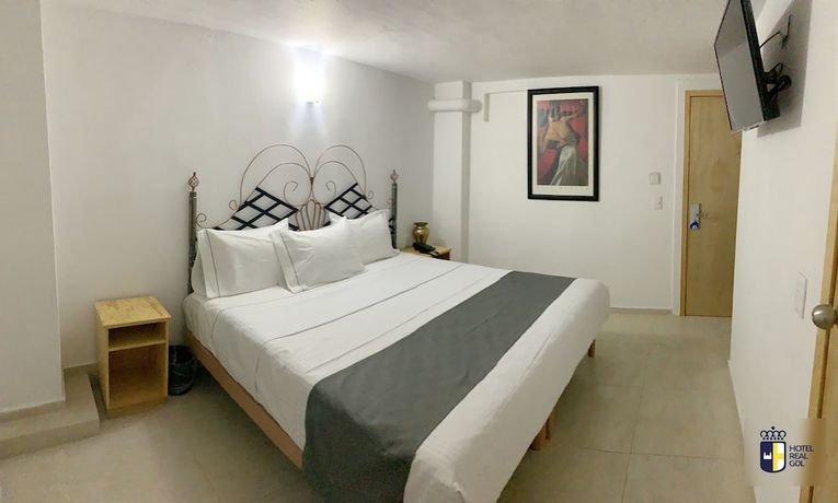 Imagen de la habitación del Hotel Real GDL. Foto 11