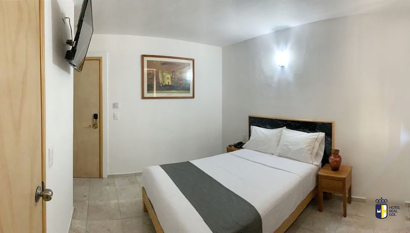 Imagen de la habitación del Hotel Real GDL. Foto 12