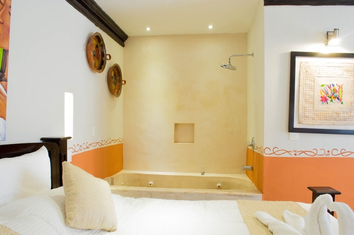 Imagen de la habitación del Hotel Real Haciendas. Foto 10
