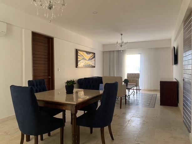 Imagen de la habitación del Hotel Real Hispano. Foto 15