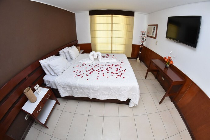 Imagen de la habitación del Hotel Real Ica. Foto 12