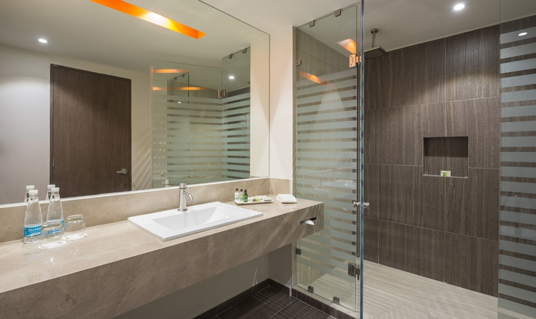 Imagen de la habitación del Hotel Real Inn Celaya. Foto 10