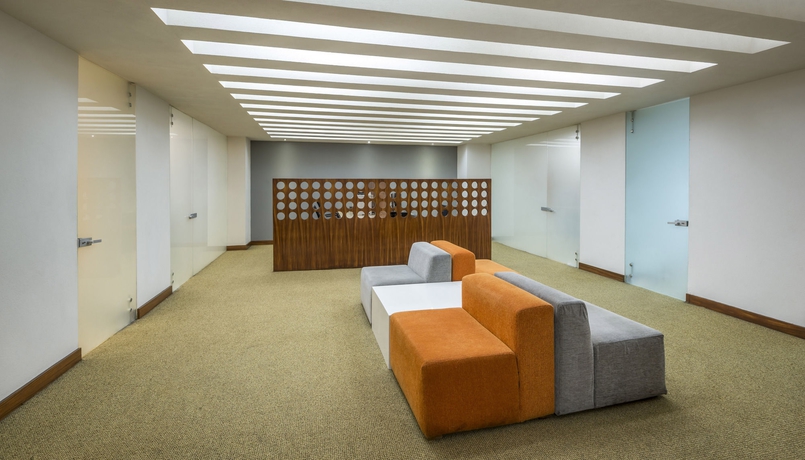 Imagen de los interiores del Hotel Real Inn Guadalajara Expo. Foto 9