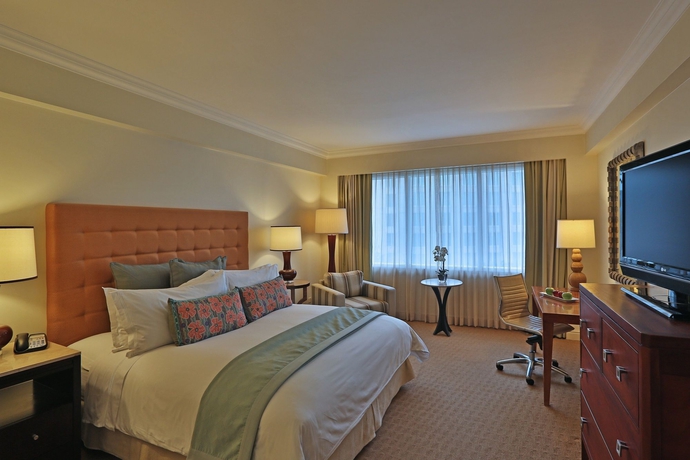 Imagen de la habitación del Hotel Real Intercontinental Costa Rica At Multiplaza Mall, An Ihg. Foto 3