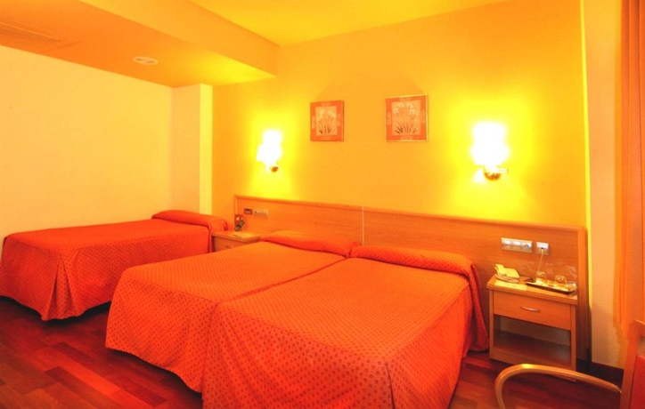 Imagen de la habitación del Hotel Real Lleida, Lleida. Foto 2