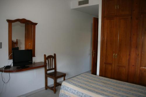 Imagen de la habitación del Hotel Real, Los Barrios. Foto 4