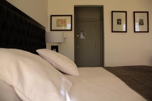 Imagen de la habitación del Hotel Real Lujan. Foto 8