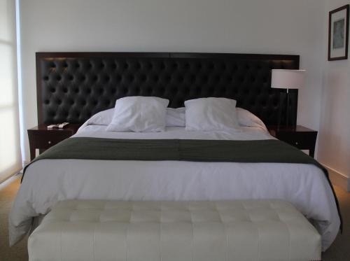 Imagen de la habitación del Hotel Real Lujan. Foto 9