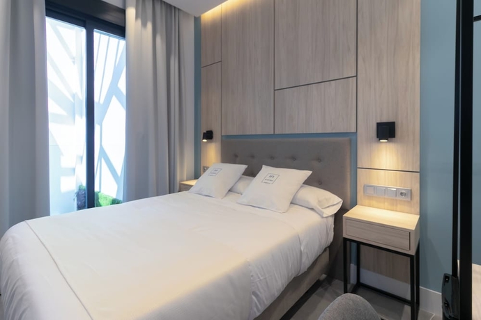 Imagen de la habitación del Hotel Real Maqueda - M&aacute;laga. Foto 8