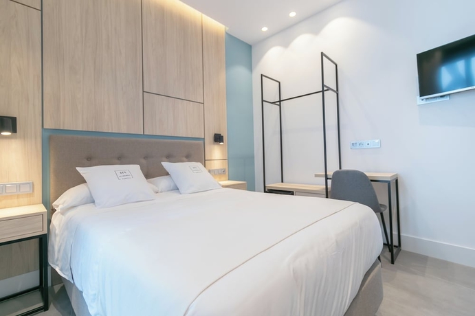 Imagen de la habitación del Hotel Real Maqueda - M&aacute;laga. Foto 9
