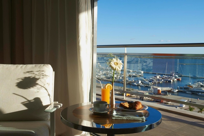 Imagen de la habitación del Hotel Real Marina and Spa. Foto 6