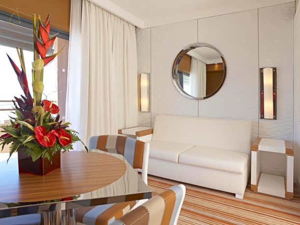 Imagen de la habitación del Hotel Real Marina and Spa. Foto 8