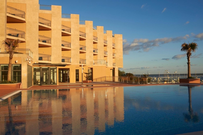 Imagen de los exteriores del Hotel Real Marina and Spa. Foto 10